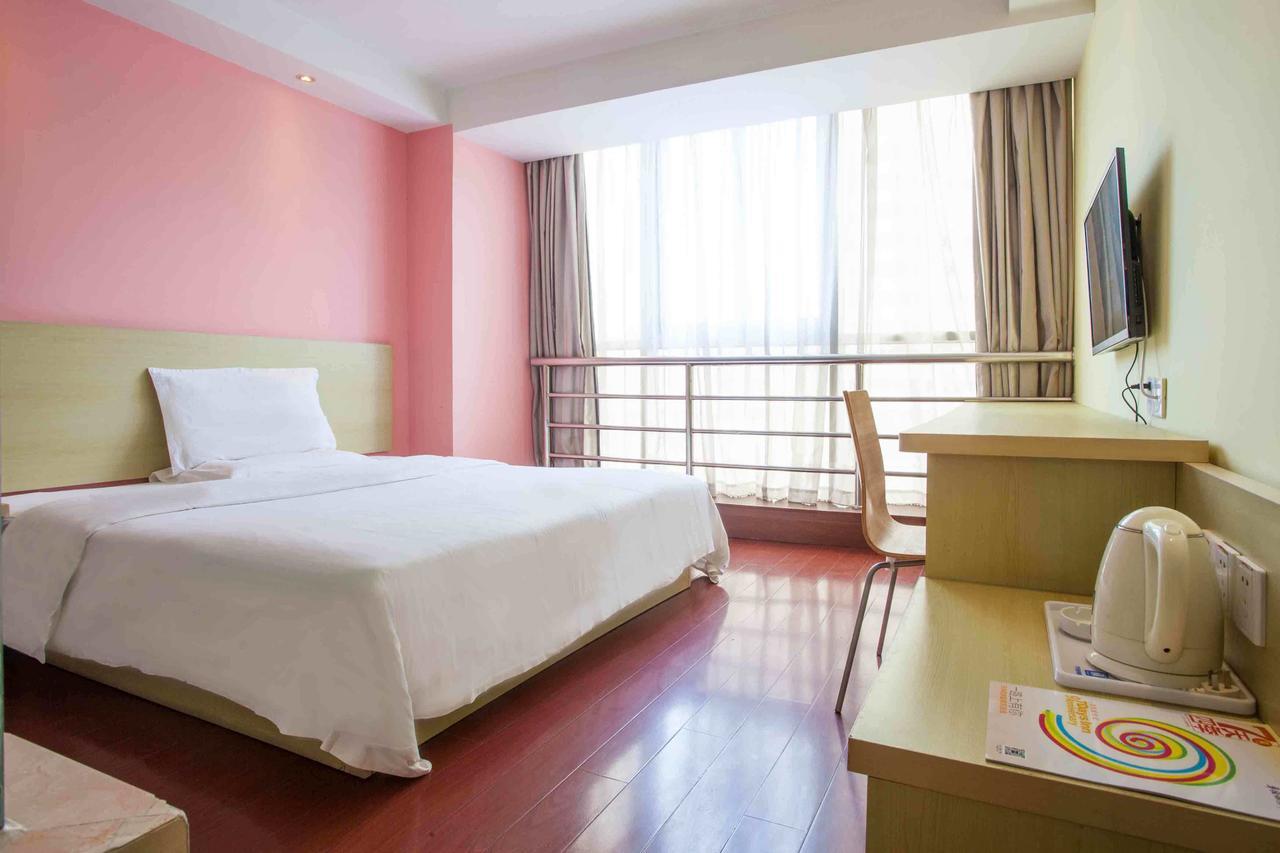 7Days Inn Changchun Renmin Avenue Pingquan Road Bagian luar foto